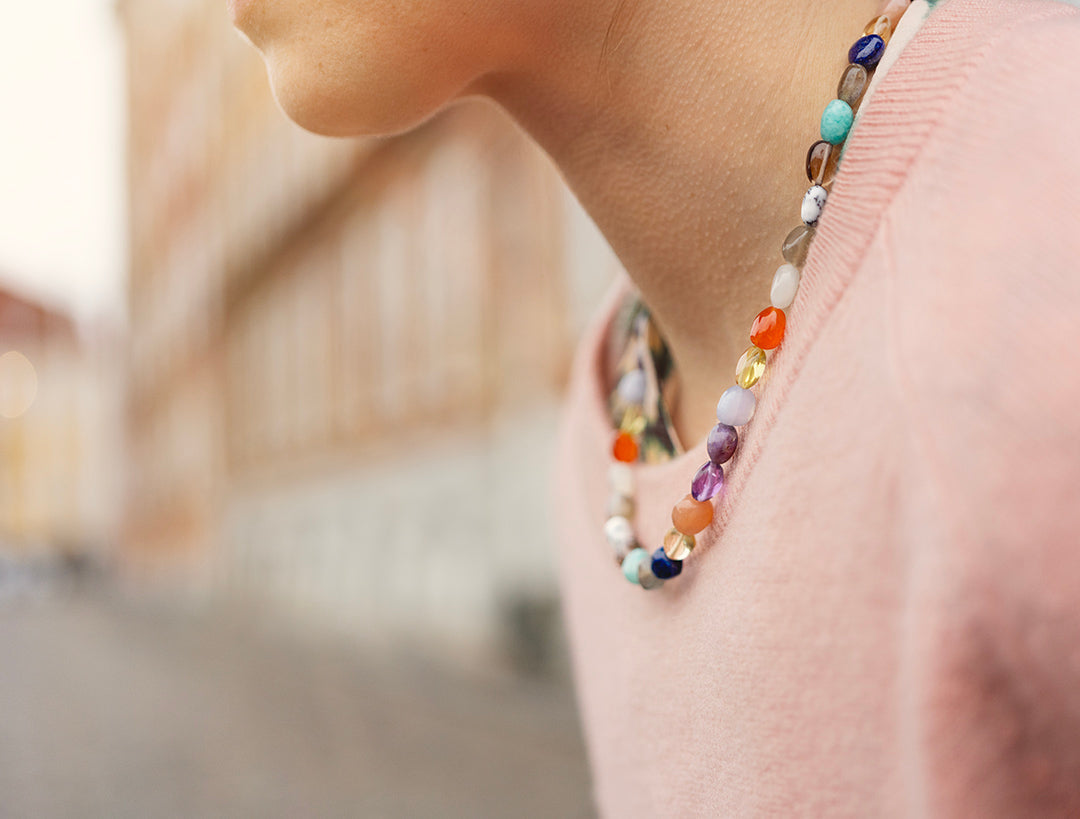 You necklace with fourteen types of gemstone, new customer favorite